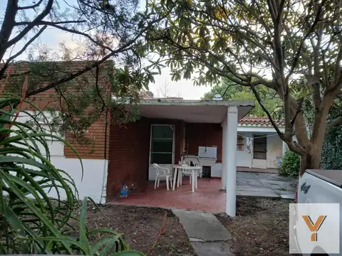 Departamento en venta - 2 Dormitorios 1 Baño - Mar de Ajo