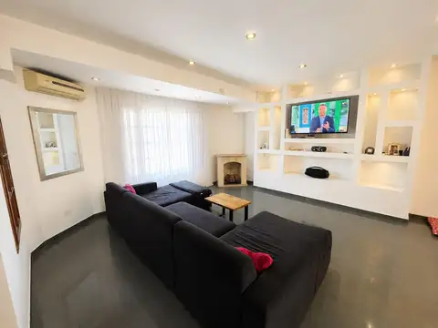Depto Tipo Casa en Venta 20 años