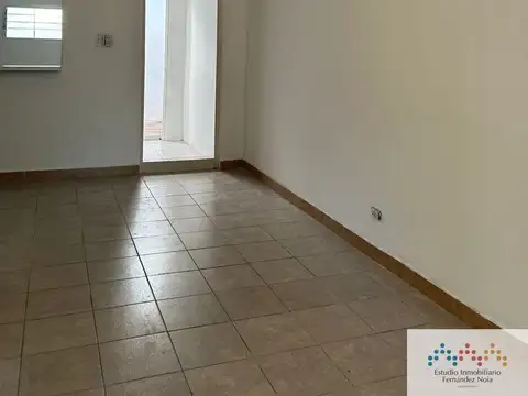 Depto Tipo Casa en Venta en Lomas de Zamora, USD 42.000