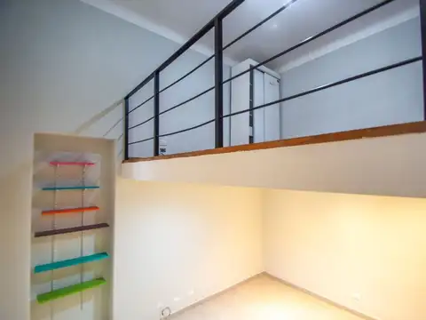 Depto Tipo Casa 2 ambientes con 1 baño