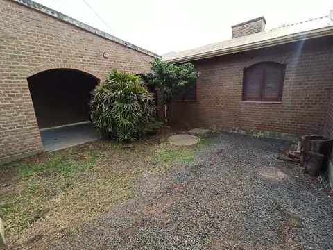 Casa en Venta con 1 cochera