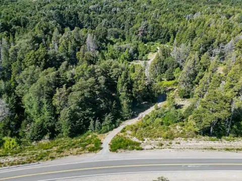 Ruta N° 40 , Piso 0