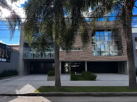 Departamento en Venta de 5 ambientes