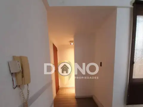 GARIBALDI 200, Piso 1