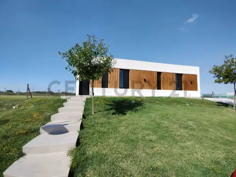 Casas Villalobos, 3 dormitorios, barrio privado Hudson