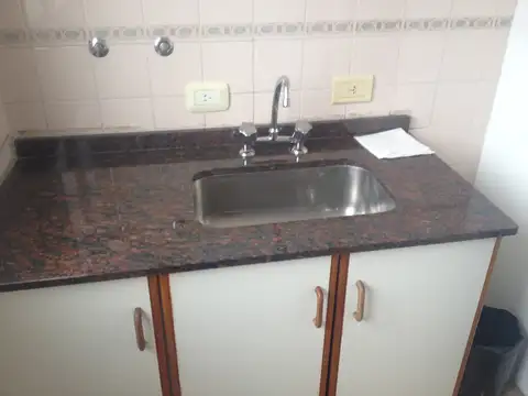 Moreno 800, Piso 16