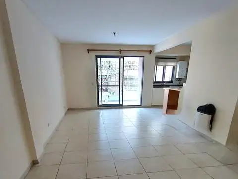 Departamento de 2 dormitorios con cochera
