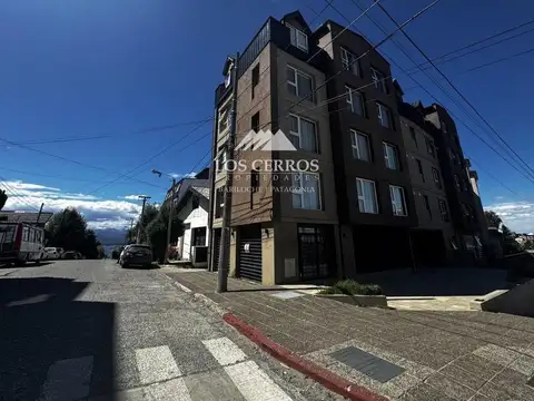 20 de Febrero 783. Piso 3 Depto A