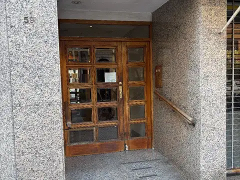 VENTA DEPARTAMENTO 2 AMB CON AMPLIA VISTA INTERNA