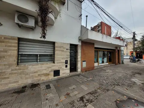 Pasillo único, 2 dormitorios, con terraza - Barrio Echesortu