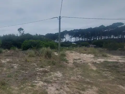 DOS TERRENOS EN VENTA BARRIO PARQUE LA PALOMA