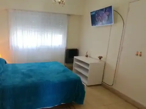 urquisa 2400, Piso 7