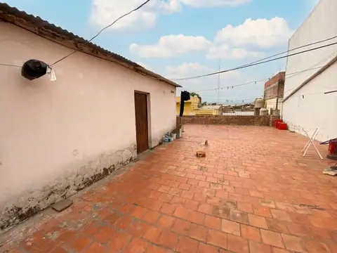 Casa en VENTA Zona Centro calle Oran 1210