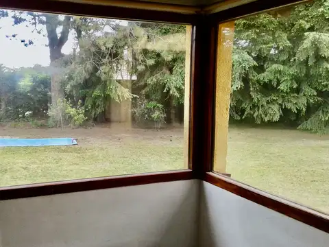 Casa 5 ambientes con 1 baño