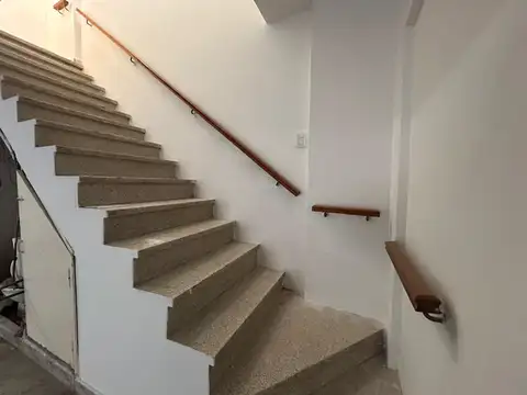 Depto Tipo Casa en Alquiler de 3 dormitorios