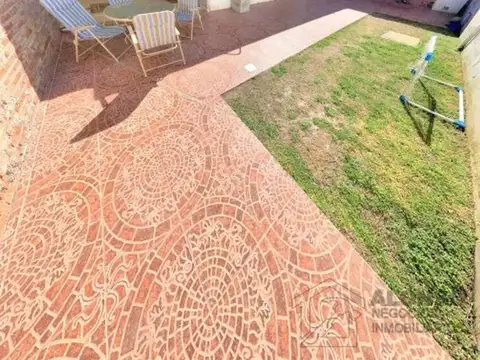 Depto Tipo Casa en Venta de 3 ambientes