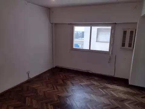 Avenida Lisandro De La Torre 100, Piso 5