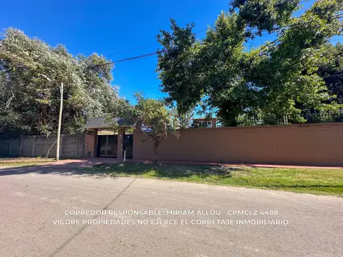 Casa en Venta en Monte Grande, USD 180.000