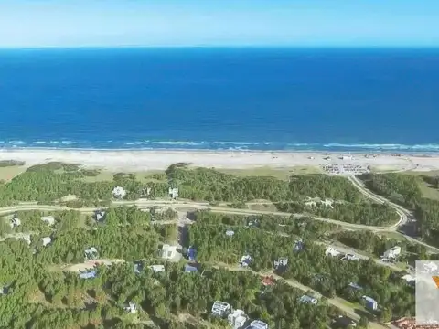 Terreno en Venta en Barrio Cerrado Costa Esmeralda, USD 240.000