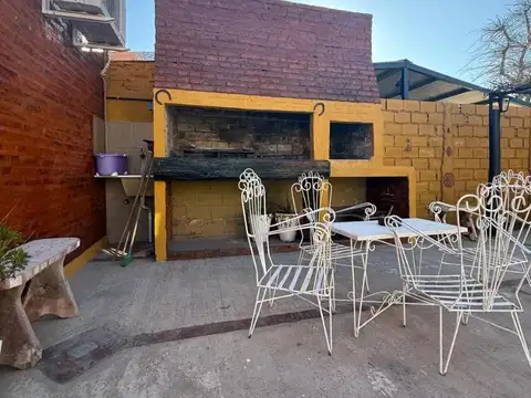 Venta de quinta en Mercedes Bs As