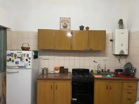 Casa 3 ambientes con 1 baño