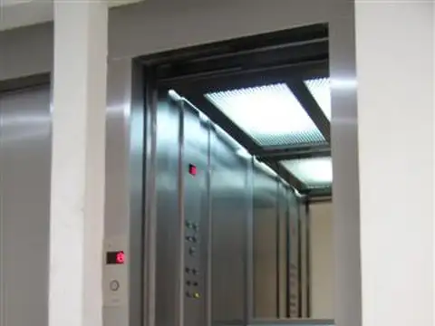 Oficina en Alquiler en Pinamar, USD 500