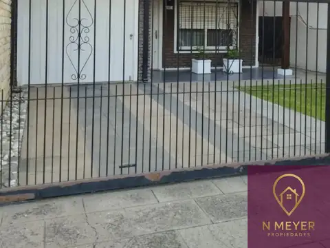 Chalet en venta c/ cochera en San Miguel. APTO CRÉDITO