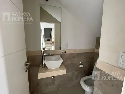 Departamento en Venta al Este