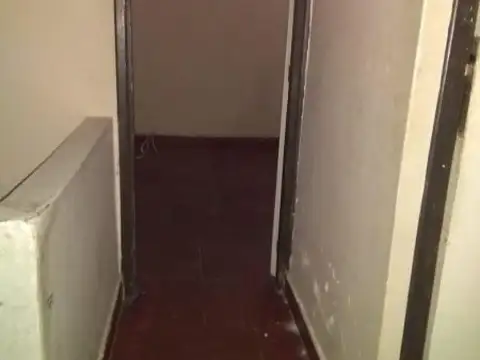 Depto Tipo Casa en Venta en Lanus Oeste, USD 40.000