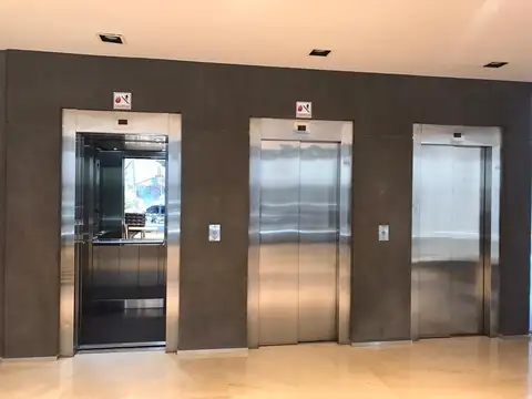 Oficina en Venta al Norte