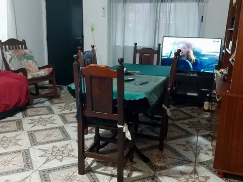 Casa en Venta en Gonzalez Catan, USD 60.000
