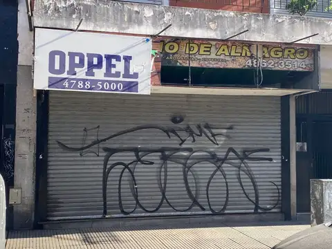 RIVADAVIA 3500
