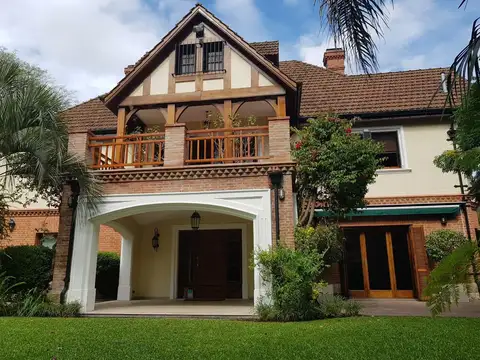 Casa en Venta al Este