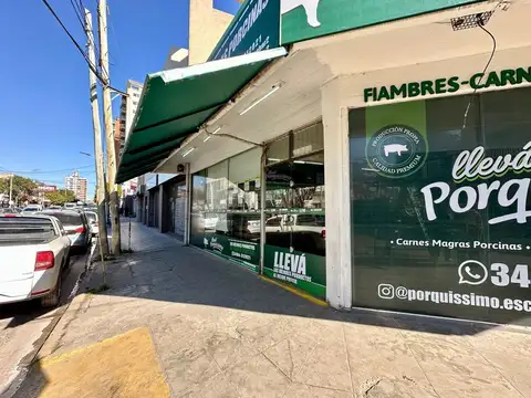 Tapia de Cruz esquina San Lorenzo