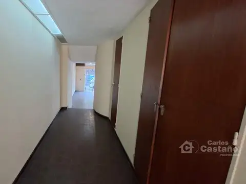 Local en Venta en Acassuso Vías / Santa Fe, USD 159.000