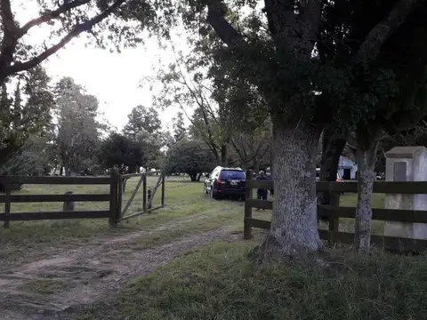 Campo en Venta con Alambrado