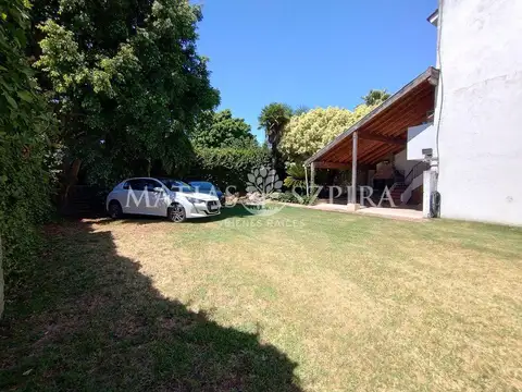 Casa en venta 4 ambientes, El Palomar.