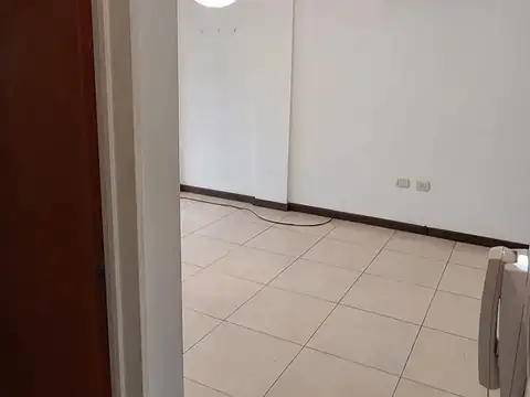 Departamento en Alquiler en Lanús Este, $ 580.000