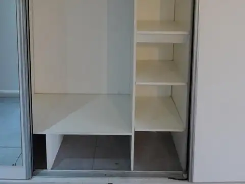 Monoambiente Amplio con Balcón al Frente – Corvalán 532