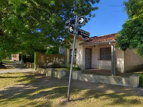 Casa 3 ambientes Venta Olivos a reciclar