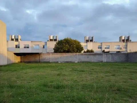 LOTE EN VENTA - VALLE CERCANO , EL TRIUNFO -