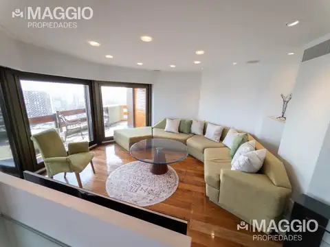 Departamento en Venta con 2 cocheras