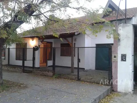 Casa en Venta - Luis Guillon