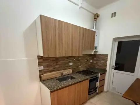 Depto Tipo Casa en Venta en Colegiales, USD 155.000