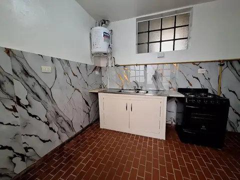 Depto Tipo Casa en Alquiler de 2 dormitorios