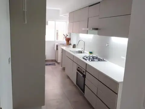 Departamento 4 ambientes con 2 baños