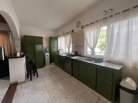 Depto Tipo Casa en Venta en Lomas de Zamora, USD 130.000