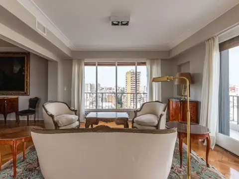 Departamento en Alquiler de 6 ambientes