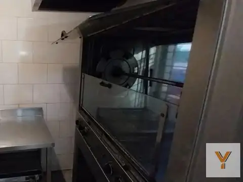 Locales Comerciales en venta - Local - Confitería - 400Mts2 - Floresta