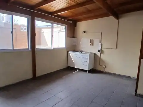 VENTA PH 3 AMBIENTES, QUINCHO C/PARRILLA LA PERLA